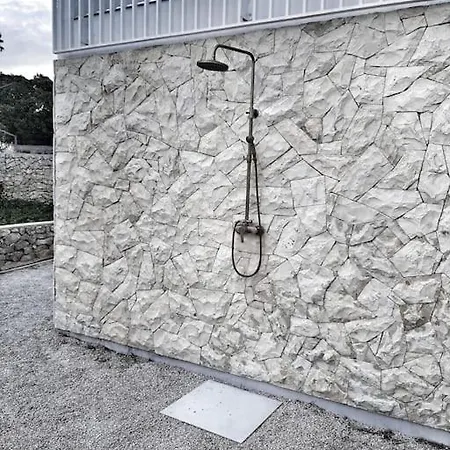 Breaking The Waves Art House Вилла Езера