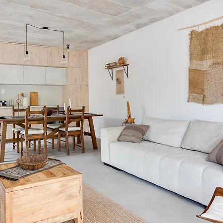 Breaking The Waves Art House Villa Jezera